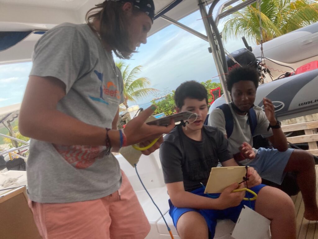 Reef fish identification marine science teaching at SeaTrek FATHOMS